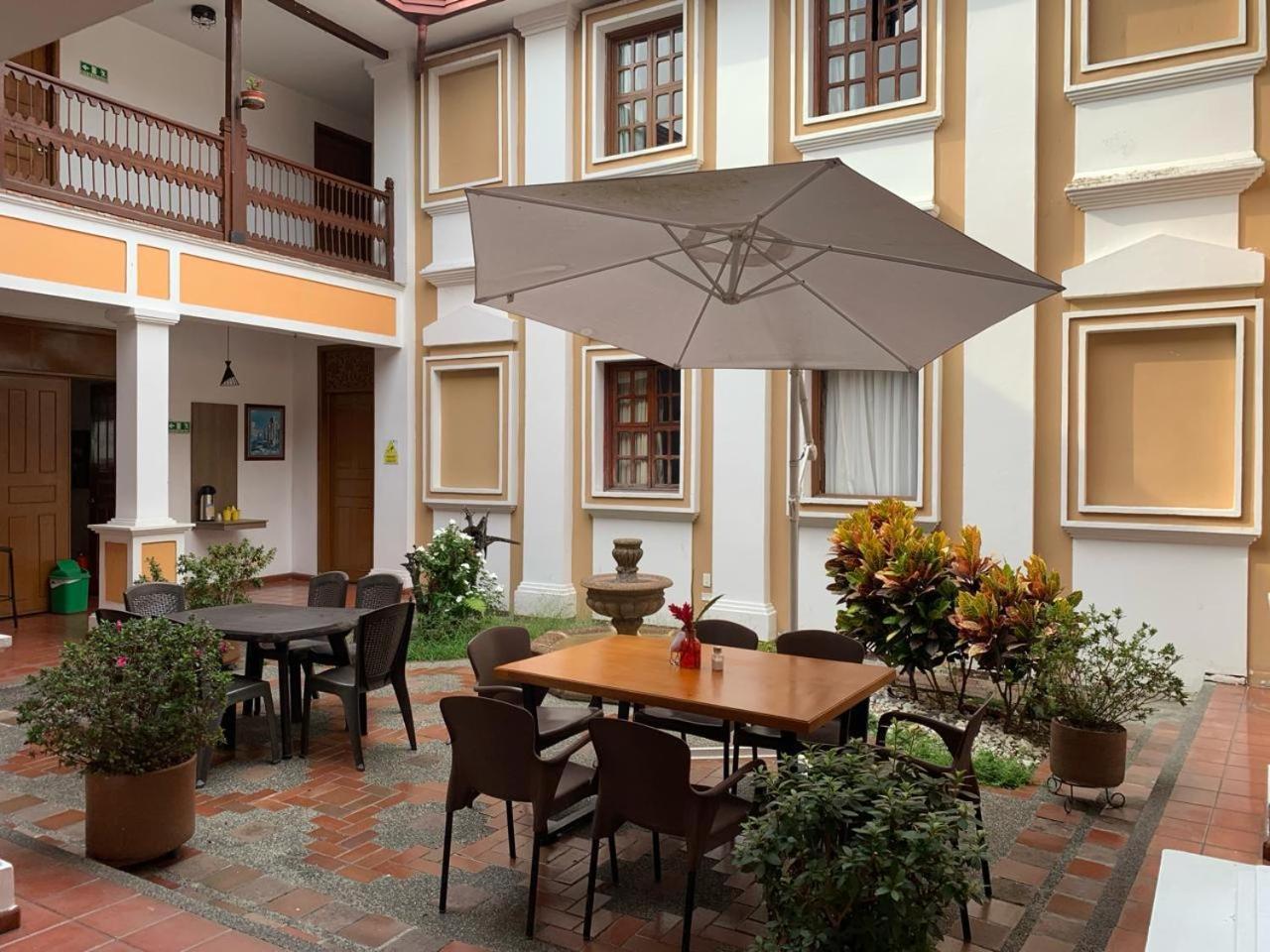 Hostal Boutique Del Regidor Buga Esterno foto